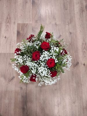 Ramo de rosas rojas