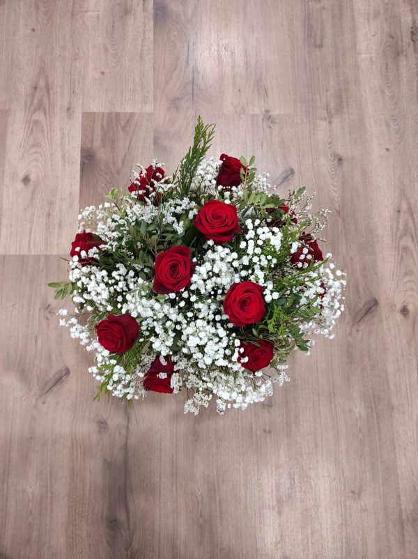 Ramo de rosas rojas